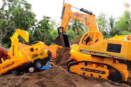 网红挖掘机吃瓜少女,揭秘网络红人的真实一面  第2张